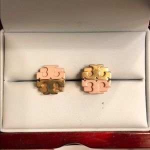 Tory Burch stud Earring